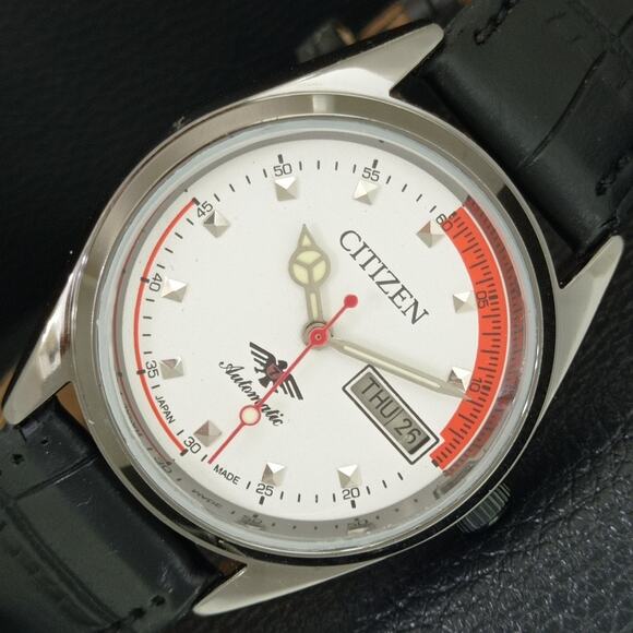 Vintage 1972 Citizen Automatic Mens Silver Watch W/daydate & Red accents